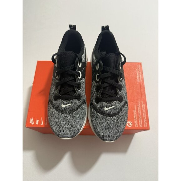 New Women’s Size 6 Black White Nike Legend React Running Shoes AA1626 009 - Picture 2 of 10